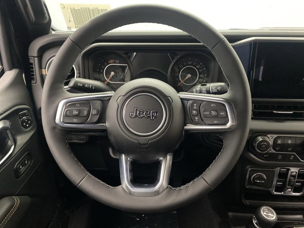new 2025 Jeep Wrangler car, priced at $55,922