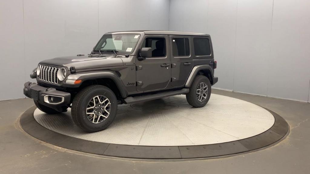 new 2025 Jeep Wrangler car, priced at $55,922