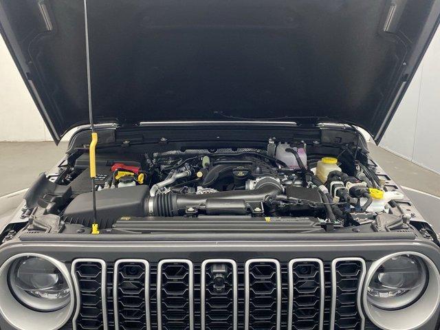 new 2025 Jeep Wrangler car, priced at $55,922