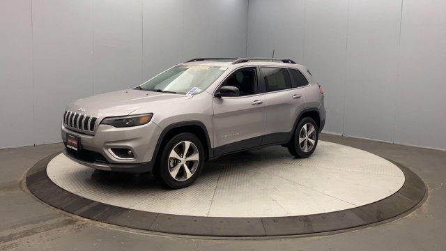 used 2022 Jeep Cherokee car, priced at $24,990