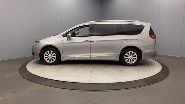 used 2018 Chrysler Pacifica car, priced at $20,990