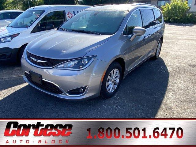used 2018 Chrysler Pacifica car, priced at $21,990