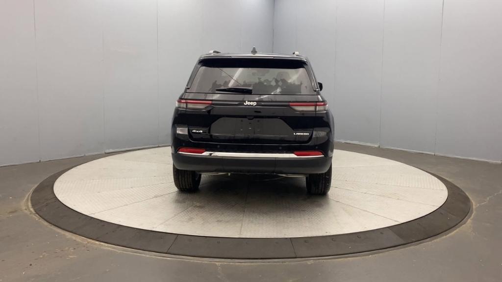 new 2025 Jeep Grand Cherokee car, priced at $41,920