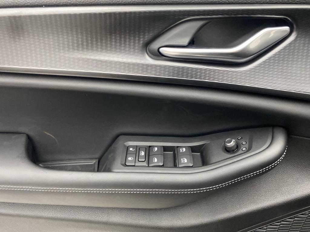 new 2025 Jeep Grand Cherokee car, priced at $41,920