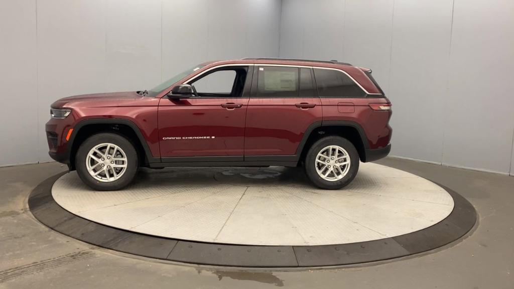 new 2025 Jeep Grand Cherokee car, priced at $41,470