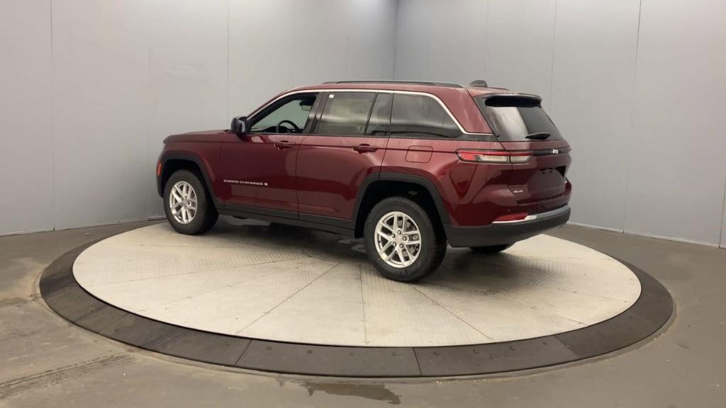 new 2025 Jeep Grand Cherokee car, priced at $41,470