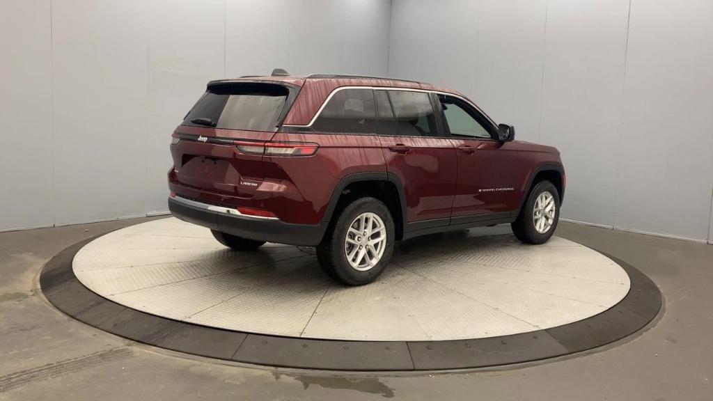 new 2025 Jeep Grand Cherokee car, priced at $41,470