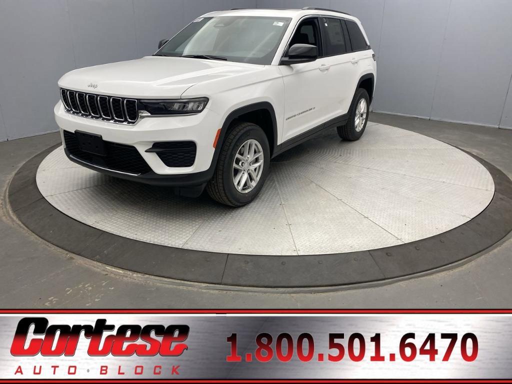new 2025 Jeep Grand Cherokee car, priced at $41,177