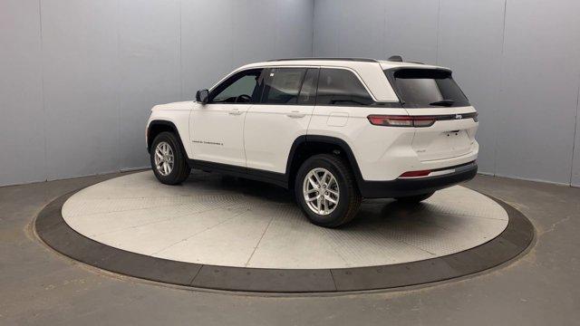 new 2025 Jeep Grand Cherokee car, priced at $41,177