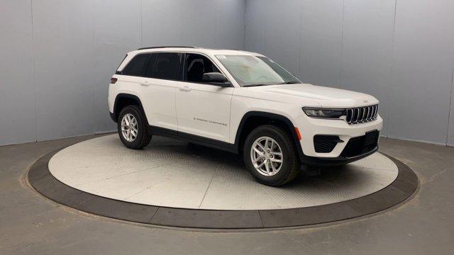new 2025 Jeep Grand Cherokee car, priced at $41,177