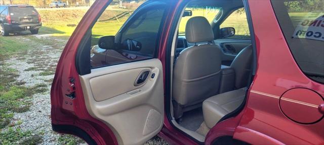 used 2006 Ford Escape car, priced at $5,495