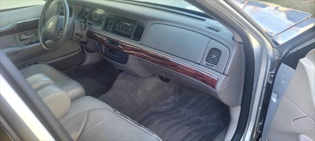 used 2001 Mercury Grand Marquis car, priced at $5,995