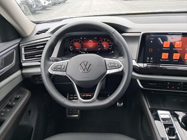 new 2025 Volkswagen Atlas car, priced at $44,514