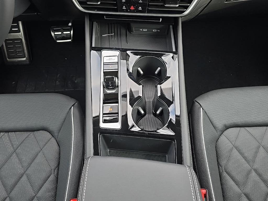new 2025 Volkswagen Atlas car, priced at $49,598