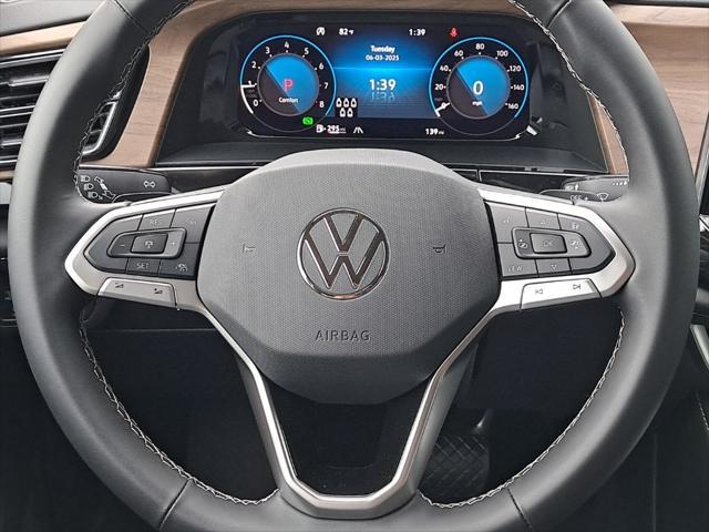 new 2025 Volkswagen Atlas car, priced at $39,636