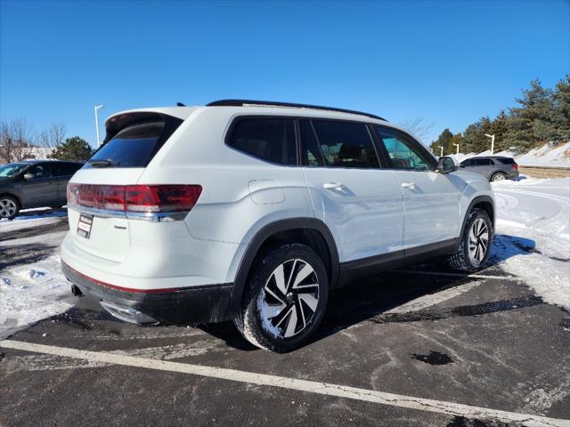 new 2025 Volkswagen Atlas car, priced at $44,061