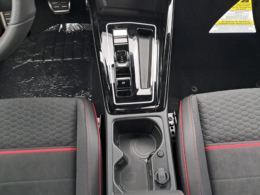 new 2025 Volkswagen Golf GTI car, priced at $38,125