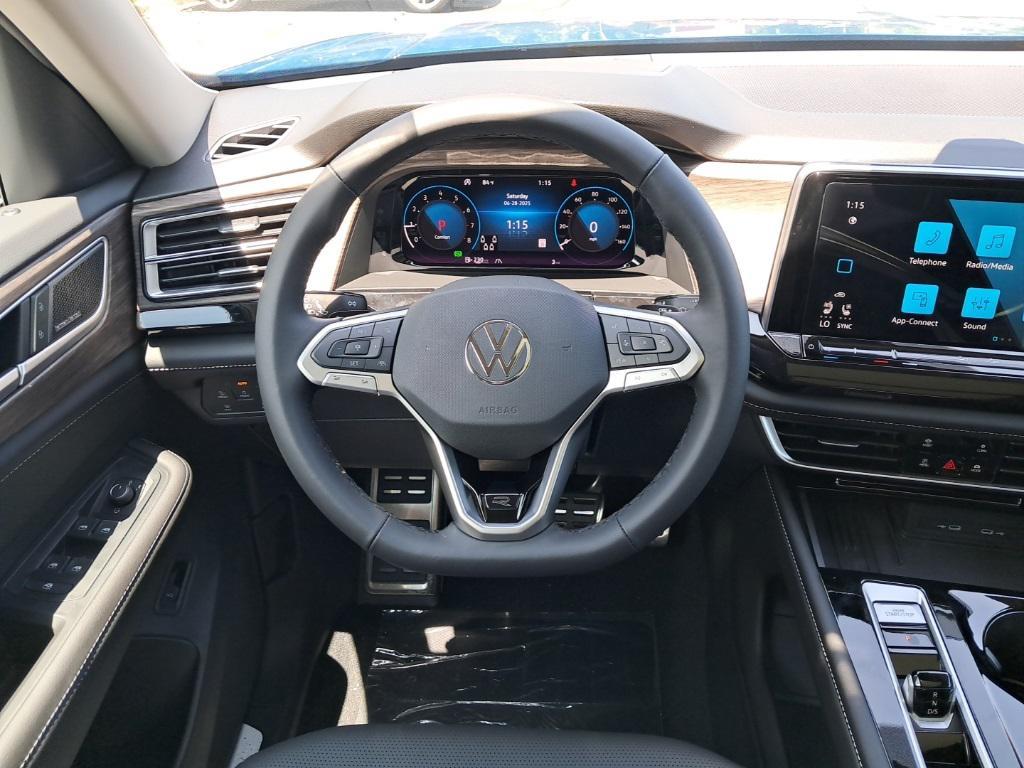 new 2025 Volkswagen Atlas car, priced at $51,009