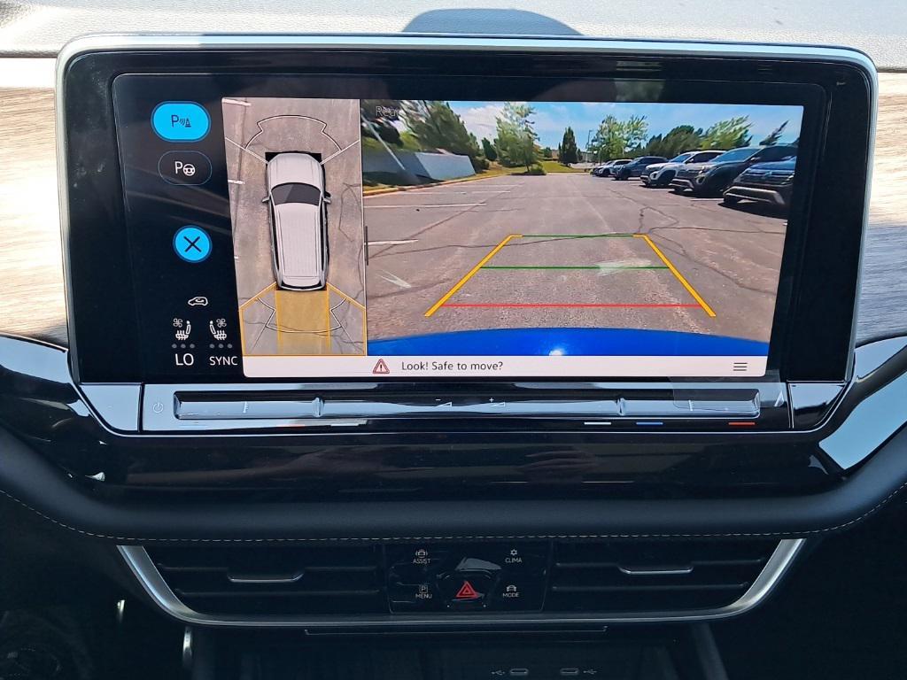 new 2025 Volkswagen Atlas car, priced at $51,009