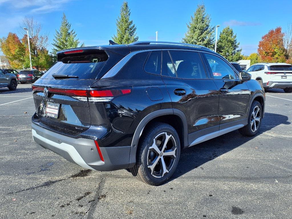 new 2025 Volkswagen Tiguan car, priced at $34,070