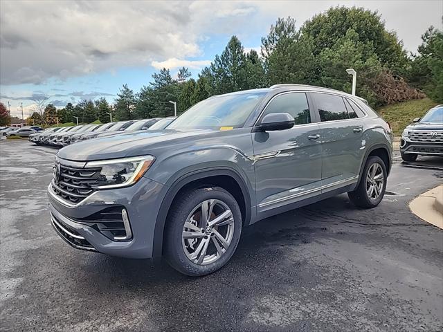 new 2024 Volkswagen Atlas Cross Sport car, priced at $44,711