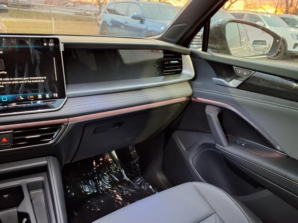 new 2025 Volkswagen Tiguan car, priced at $35,544