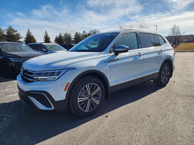 new 2024 Volkswagen Tiguan car, priced at $30,818