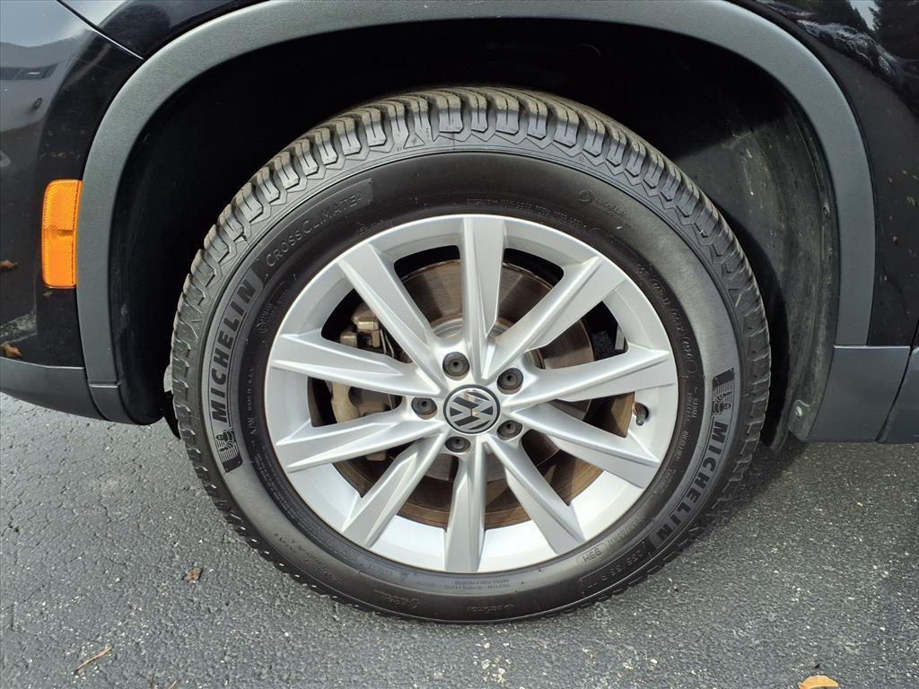used 2018 Volkswagen Tiguan Limited car, priced at $13,990