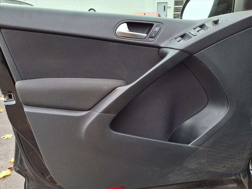 used 2018 Volkswagen Tiguan Limited car, priced at $13,990