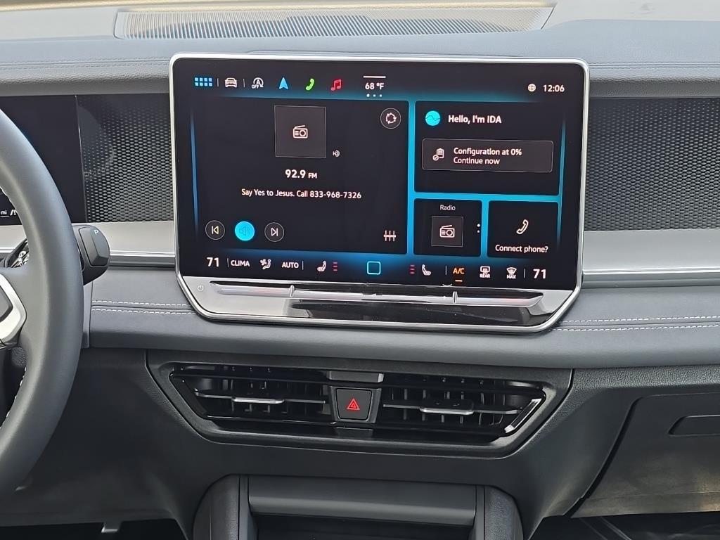 new 2025 Volkswagen Tiguan car, priced at $34,228
