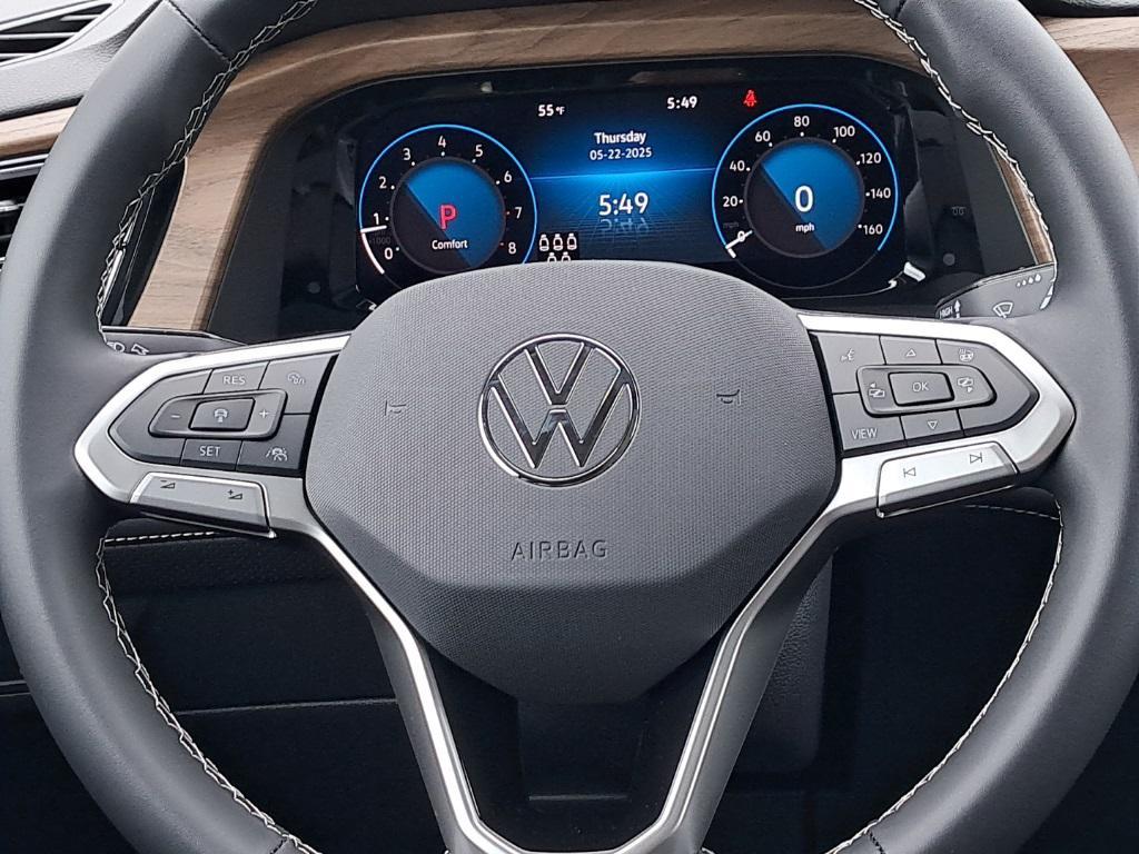 new 2025 Volkswagen Atlas car, priced at $41,648
