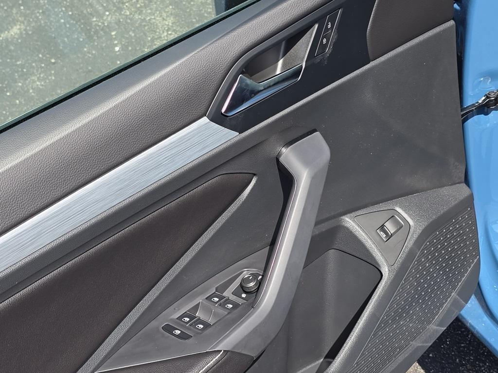 new 2025 Volkswagen Jetta car, priced at $23,663