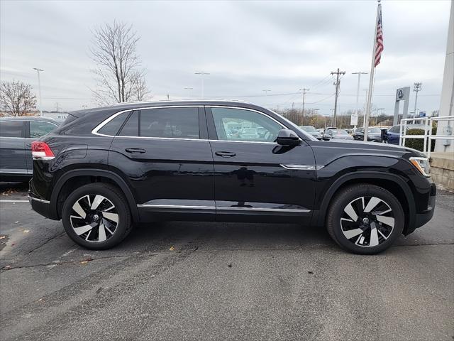 new 2024 Volkswagen Atlas Cross Sport car, priced at $43,838