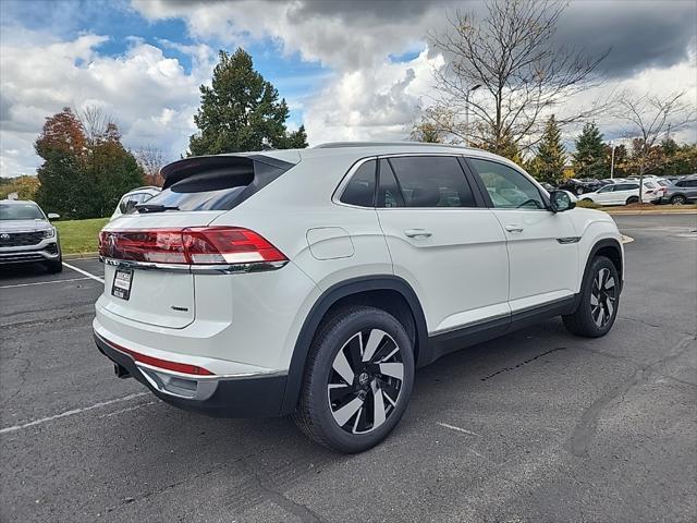 new 2024 Volkswagen Atlas Cross Sport car, priced at $42,419