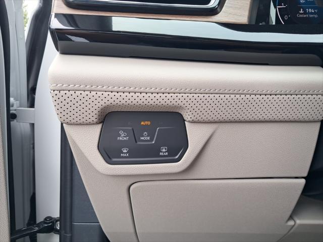 new 2025 Volkswagen Atlas car, priced at $45,648
