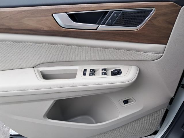 new 2025 Volkswagen Atlas car, priced at $45,648