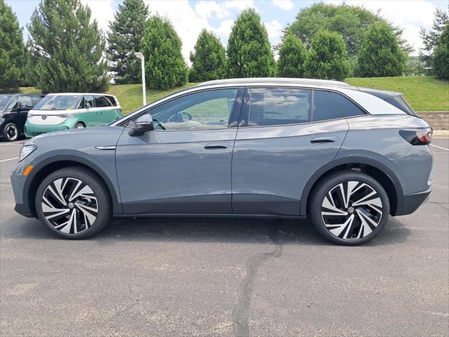 new 2025 Volkswagen ID.4 car, priced at $49,028