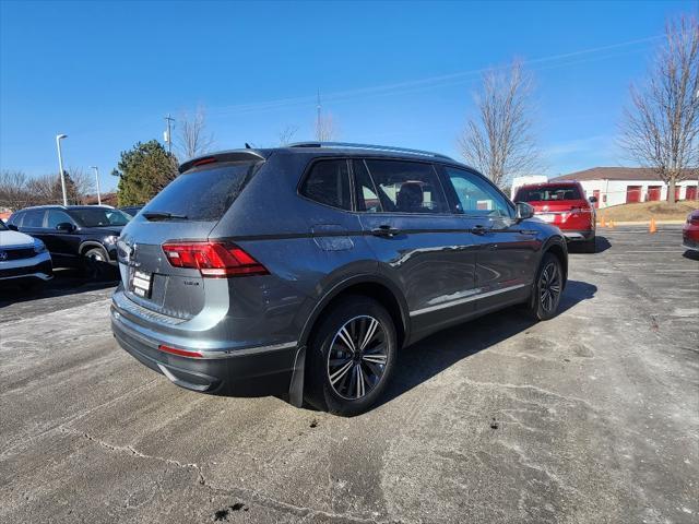 new 2024 Volkswagen Tiguan car, priced at $30,818