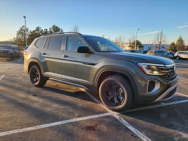 new 2025 Volkswagen Atlas car, priced at $47,319