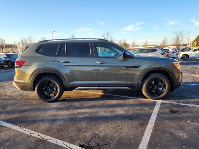 new 2025 Volkswagen Atlas car, priced at $47,319