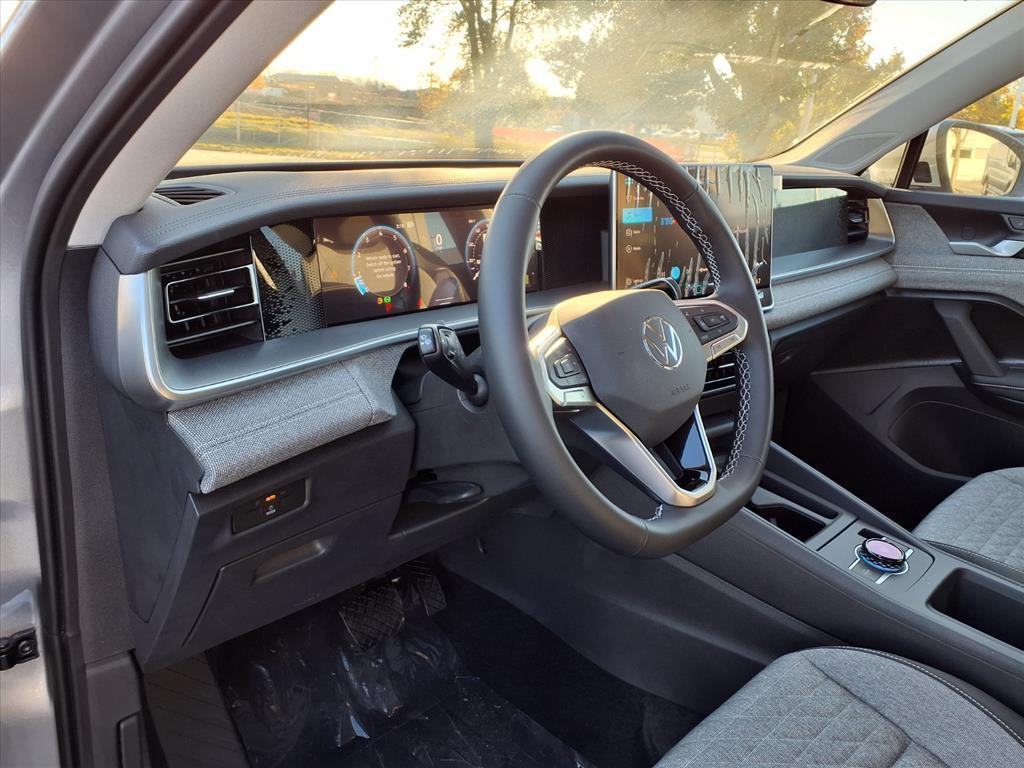 new 2025 Volkswagen Tiguan car, priced at $29,021