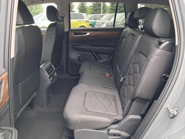 new 2025 Volkswagen Atlas car, priced at $43,783