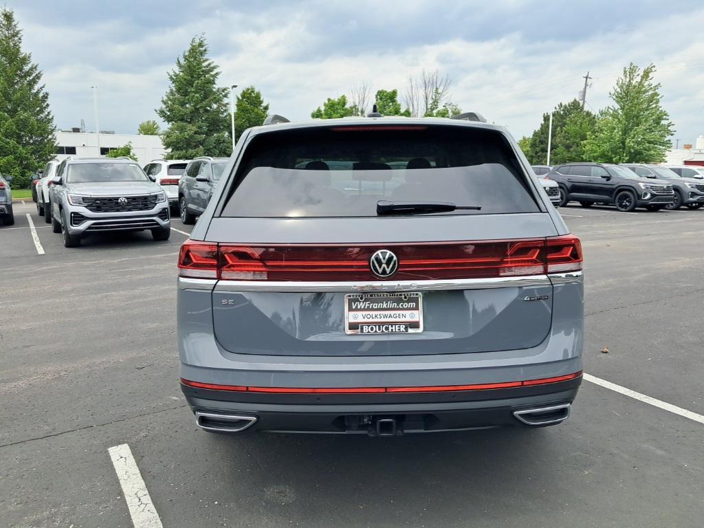 new 2025 Volkswagen Atlas car, priced at $41,283