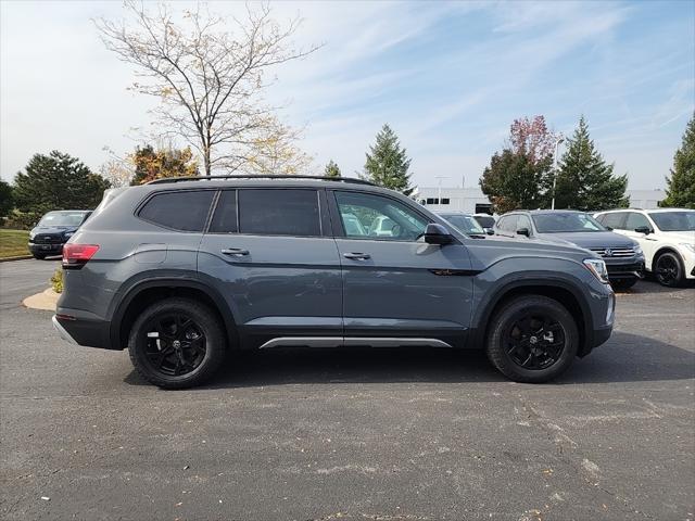 new 2024 Volkswagen Atlas car, priced at $43,378