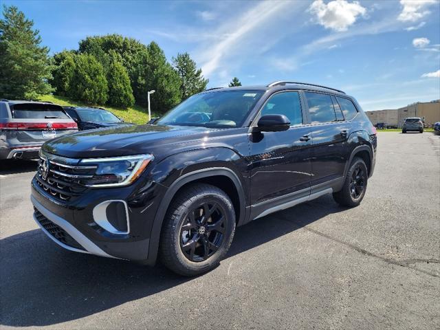 new 2024 Volkswagen Atlas car, priced at $46,251