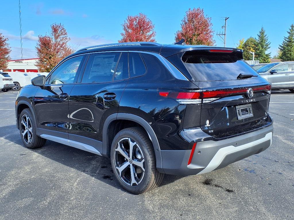 new 2025 Volkswagen Tiguan car, priced at $34,070