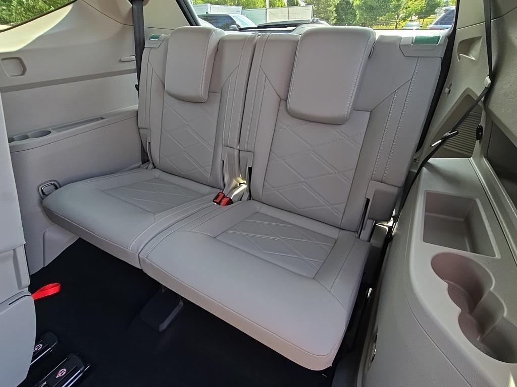 used 2025 Volkswagen Atlas car, priced at $39,890