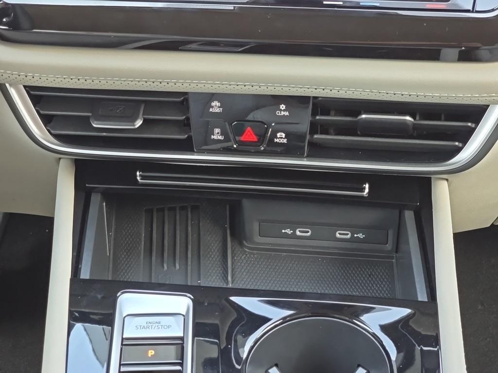used 2025 Volkswagen Atlas car, priced at $39,890