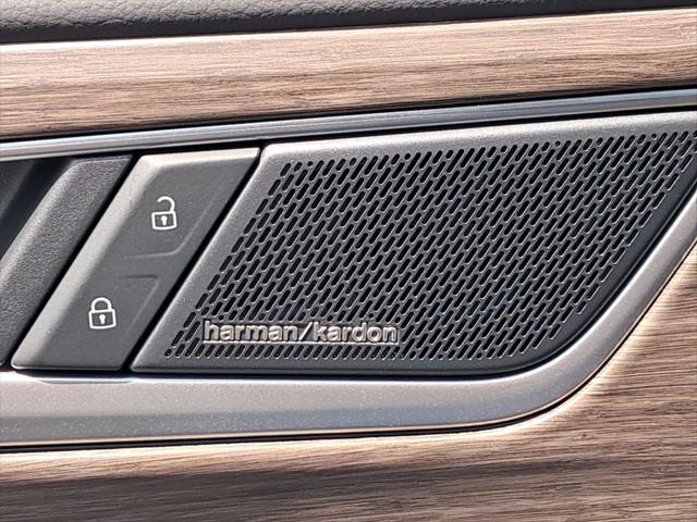 new 2025 Volkswagen Atlas car, priced at $51,077