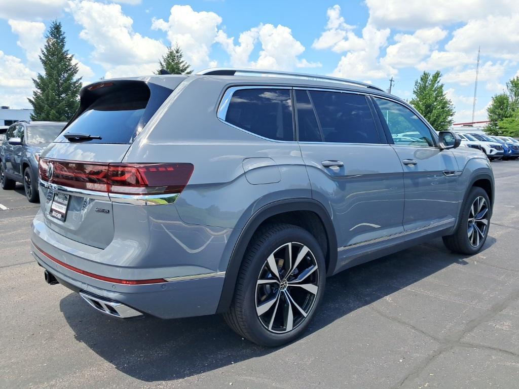 new 2025 Volkswagen Atlas car, priced at $51,077